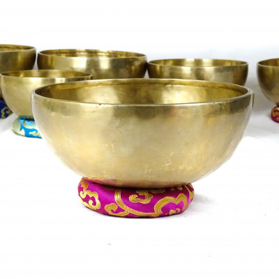 Traditional 7-metal Tibetan singing bowl for deep meditation and sound healing.