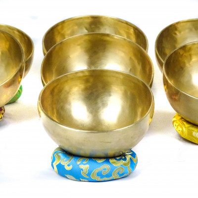 Set of Seven Metals Singing Bowls - Healing Singing Bowls