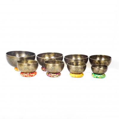 OM Sajan Singing bowl from Newari maestro Sajan Thapaliya