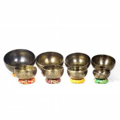 OM Sajan Singing bowl from Newari maestro Sajan Thapaliya