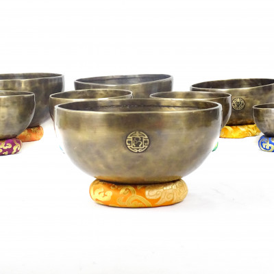 OM Sajan Singing bowl from Newari maestro Sajan Thapaliya