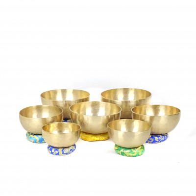 VEDIC PATAN SET OF Singing bowls on the 3rd octave from 131Hz to 245Hz available at wholesale price