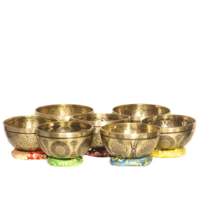 अति उत्तम नक्काशी गरिएका गायन कचौराहरूको सेट - निको पार्ने गायन कचौराहरू