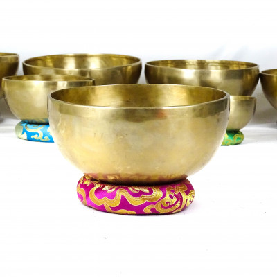 Traditional 7-metal Tibetan singing bowl for deep meditation and sound healing.