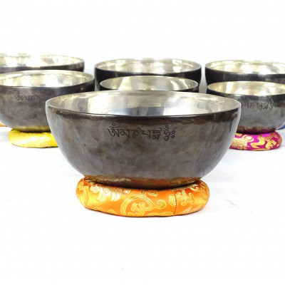 Sun moon singing bowls