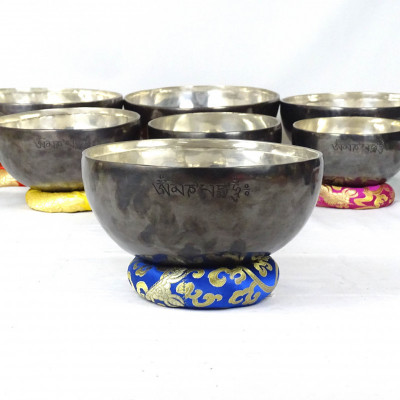 Sun moon singing bowls