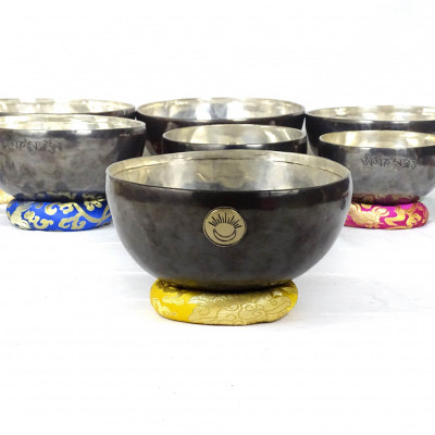 Sun moon singing bowls