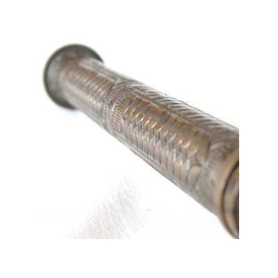 Om Sajan singing bowls striker