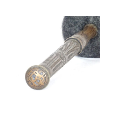 Om Sajan singing bowls striker