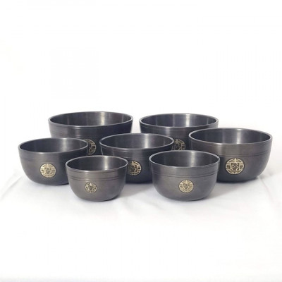 Casted singing bowls set from SAJAN THAPALIYA