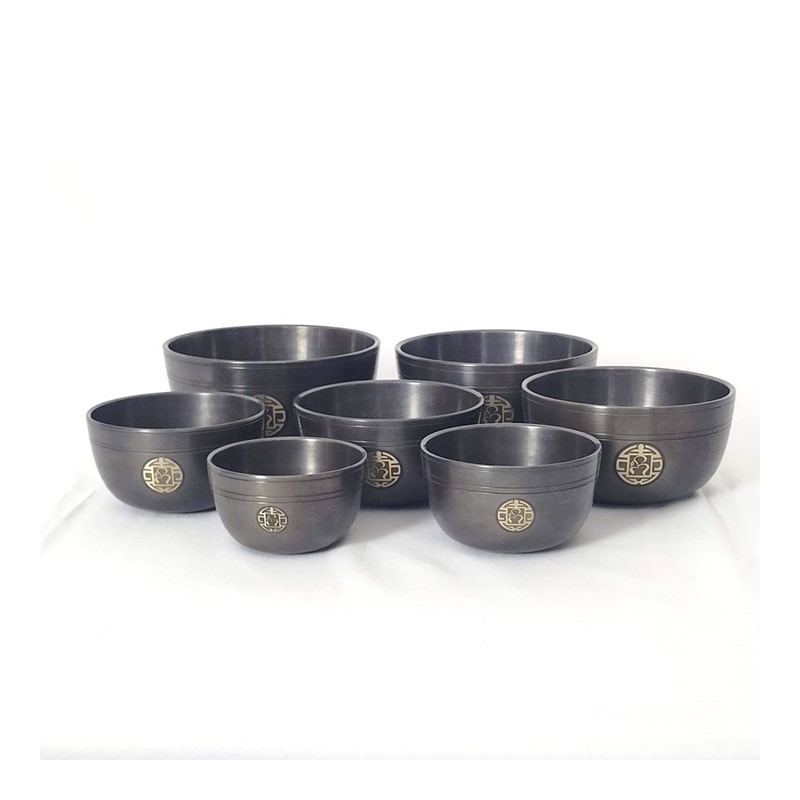 Casted singing bowls set from SAJAN THAPALIYA
