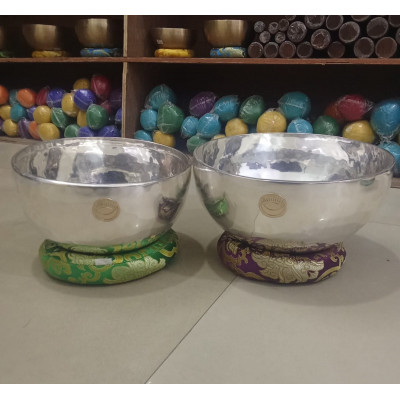 订购日月颂钵套装：优质颂钵